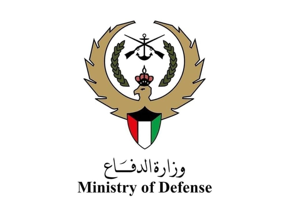 وزارة الدفاع الكويتية تعلن تعرض منشآت برية وبحرية لهجوم عدواني وإصابة أحد العمال 1 وزارة الدفاع الكويتية تعلن تعرض منشآت برية وبحرية لهجوم عدواني وإصابة أحد العمال