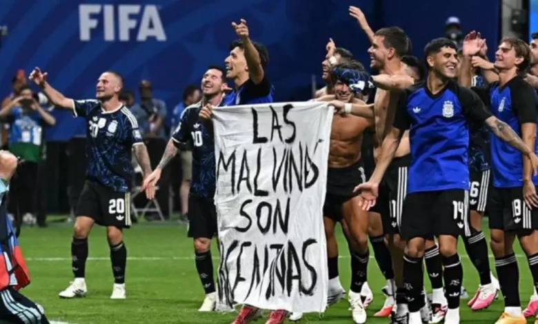 الإعلام الإسباني يكذب نظريات المؤامرة الأرجنتينية حول التلاعب بكأس العالم 10 الإعلام الإسباني يكذب نظريات المؤامرة الأرجنتينية حول التلاعب بكأس العالم