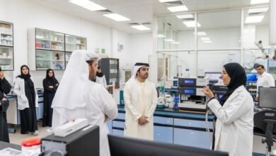 مدير عام بلدية عجمان يؤكد أهمية المختبرات المركزية في تعزيز صحة وسلامة المجتمع 2 مدير عام بلدية عجمان يؤكد أهمية المختبرات المركزية في تعزيز صحة وسلامة المجتمع