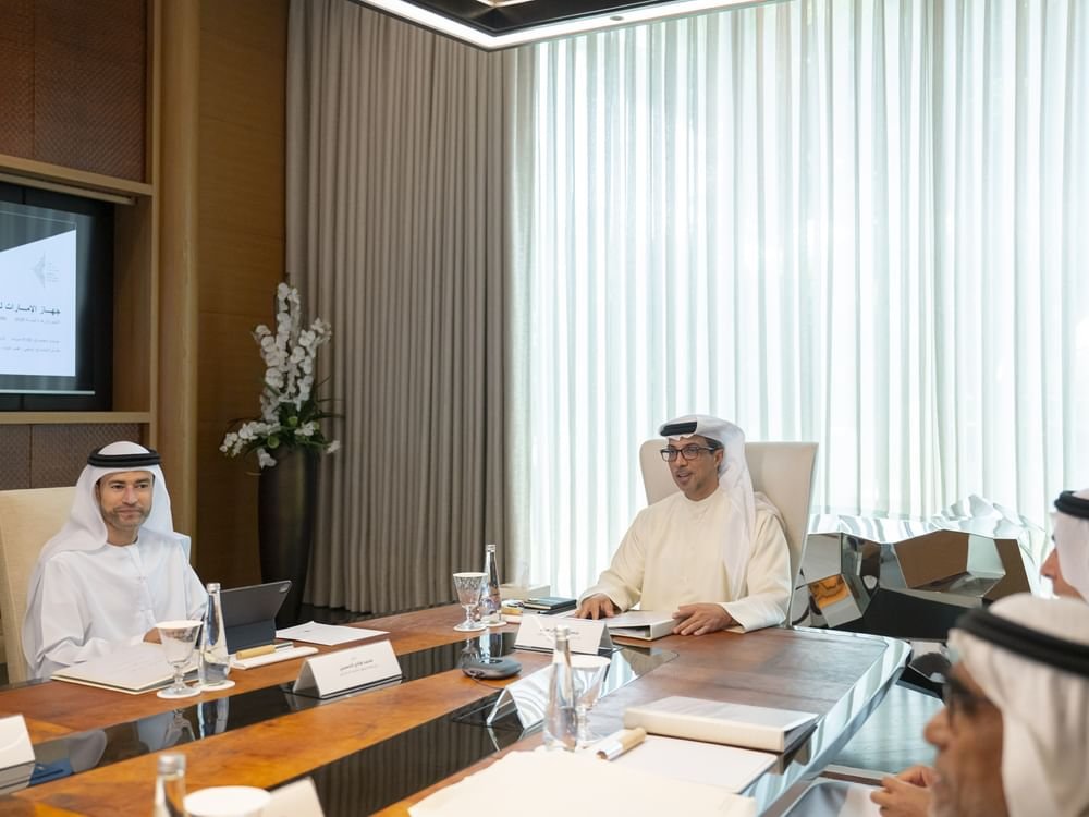 منصور بن زايد يترأس اجتماع مجلس إدارة جهاز الإمارات للاستثمار 1 منصور بن زايد يترأس اجتماع مجلس إدارة جهاز الإمارات للاستثمار