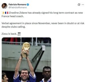 زيدان يوقع عقود تدريب منتخب فرنسا 2 زيدان يوقع عقود تدريب منتخب فرنسا