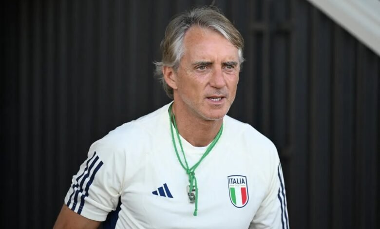 مانشيني يعود لتدريب إيطاليا بعد رحلته في السعودية وقطر 2 مانشيني يعود لتدريب إيطاليا بعد رحلته في السعودية وقطر