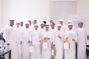 برنامج «رواد العطاء الأسري» يكرم 28 أسرة و36 طالباً وتربوياً في دبا الحصن 2 رواد العطاء الأسري