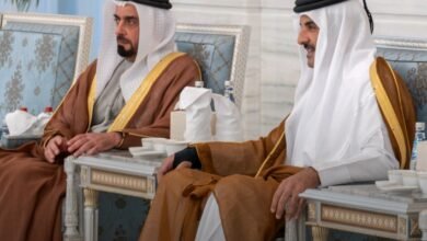 سيف بن زايد يقدم واجب العزاء إلى أمير قطر في وفاة الشيخ حمد بن خليفة آل ثاني 6 سيف بن زايد يقدم واجب العزاء إلى أمير قطر في وفاة الشيخ حمد بن خليفة آل ثاني