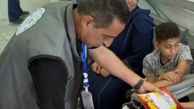 "الفارس الشهم3" توزع طرودا صحية على مرضى الكلى بمستشفى الشفاء 1 "الفارس الشهم3" توزع طرودا صحية على مرضى الكلى بمستشفى الشفاء