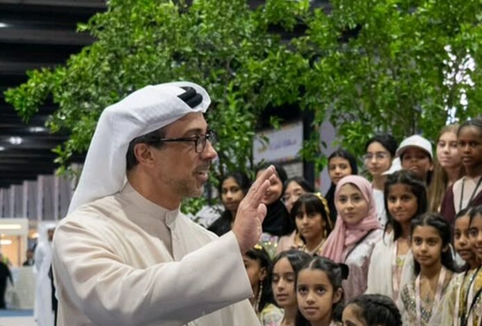 منصور بن زايد يلتقي الفريق الإماراتي المشارك في المسابقة العالمية للمهارات بشنغهاي 8 منصور بن زايد يلتقي الفريق الإماراتي المشارك في المسابقة العالمية للمهارات بشنغهاي