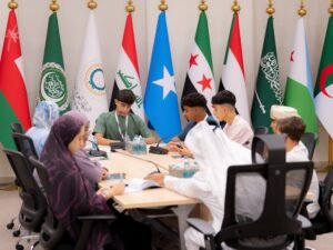 اجتماع لجان «حقوق الطفل» و«الأنشطة بالبرلمان العربي للطفل» وهيئة تحرير «البرلماني الصغير» على هامش الجلسة الرابعة في الشارقة 3 اجتماع لجان «حقوق الطفل» و«الأنشطة بالبرلمان العربي للطفل» وهيئة تحرير «البرلماني الصغير» على هامش الجلسة الرابعة في الشارقة