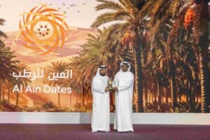 «العين للرطب» يتوج الفائزين في الشيشي ونخبة الواحات والليمون