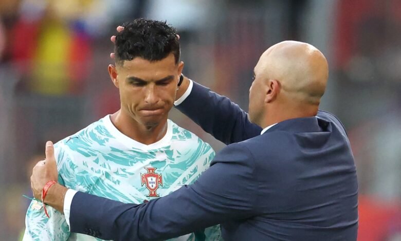 مدرب البرتغال: رونالدو قدوة وأيقونة في كرة القدم 10 مدرب البرتغال