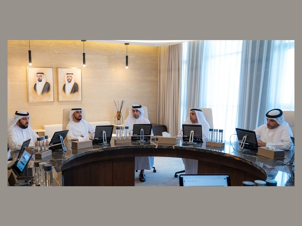 "صندوق الشارقة للضمان الاجتماعي" يستعرض خطط التطوير والاستدامة 1 "صندوق الشارقة للضمان الاجتماعي" يستعرض خطط التطوير والاستدامة