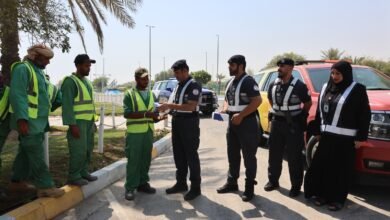 شرطة أبوظبي تنفذ مبادرة «برد عليهم» الإنسانية لدعم العمال في منطقة «الظفرة» 3 شرطة أبوظبي