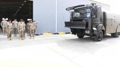 قائد عام شرطة أبوظبي يزور إدارة النقل والمشاغل بقطاع المالية والخدمات ويطّلع على جاهزيتها التشغيلية 4 قائد عام شرطة أبوظبي يزور إدارة النقل والمشاغل بقطاع المالية والخدمات ويطّلع على جاهزيتها التشغيلية