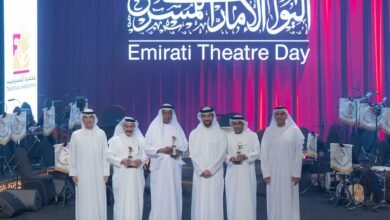 سلطان بن أحمد القاسمي يشهد حفل اليوم الإماراتي للمسرح