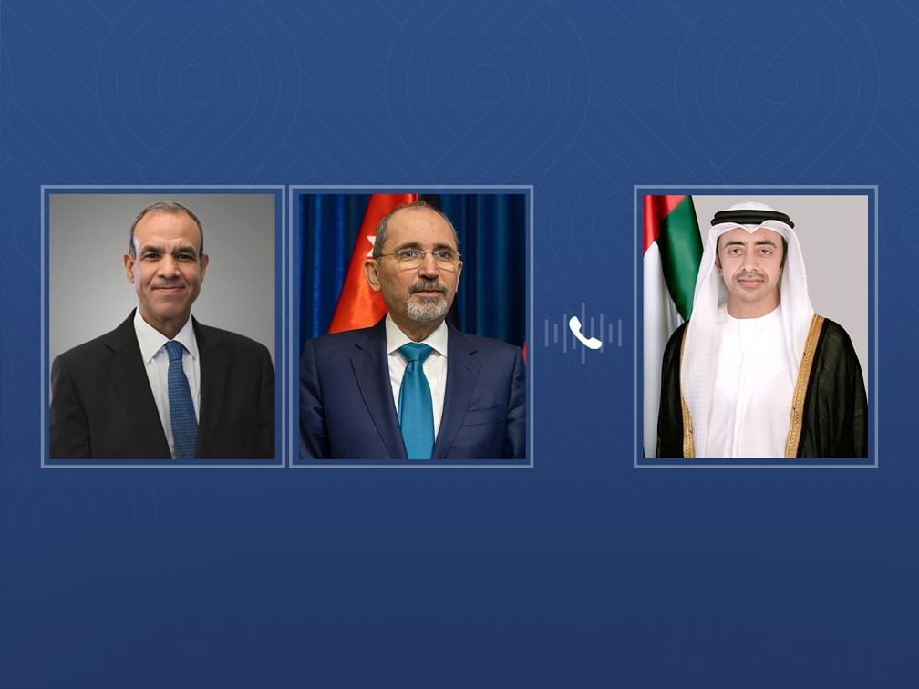 عبدالله بن زايد يجري اتصالين هاتفيين مع نائب رئيس الوزراء وزير الخارجية وشؤون المغتربين الأردني ووزير الخارجية المصري 1 عبدالله بن زايد يجري اتصالين هاتفيين مع نائب رئيس الوزراء وزير الخارجية وشؤون المغتربين الأردني ووزير الخارجية المصري