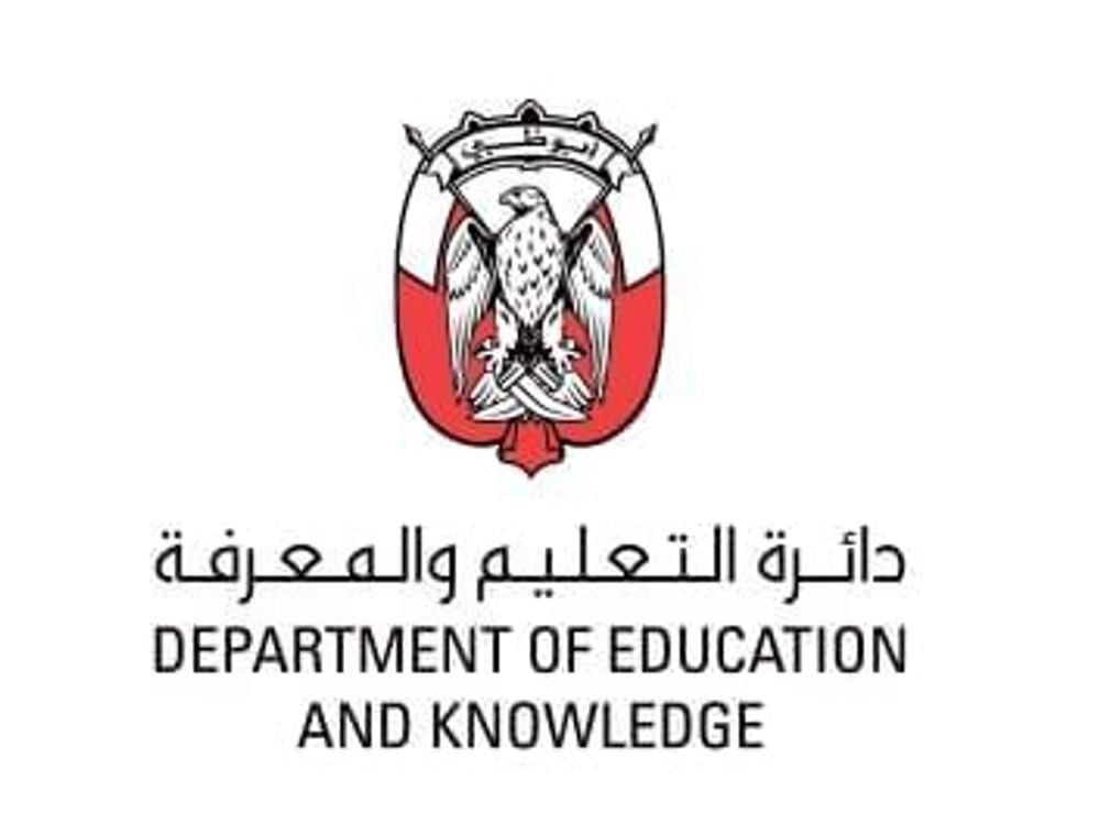 "التعليم والمعرفة" تطلق المعرض الرقمي لبرنامج "وطني إبداعي" 1 "التعليم والمعرفة" تطلق المعرض الرقمي لبرنامج "وطني إبداعي"