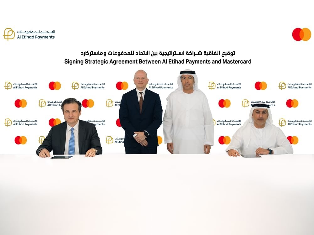 "الاتحاد للمدفوعات" و"ماستركارد" تطلقان أول بطاقة ائتمانية متعددة المنظومة 1 "الاتحاد للمدفوعات" و"ماستركارد" تطلقان أول بطاقة ائتمانية متعددة المنظومة