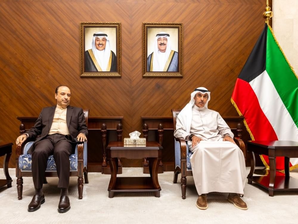 الكويت تحتج رسميا لدى إيران على استهداف ناقلتها بمضيق هرمز.. و"الكهرباء" تعلن السيطرة على حرائق بمنشآتها 1 الكويت تحتج رسميا لدى إيران على استهداف ناقلتها بمضيق هرمز.. و"الكهرباء" تعلن السيطرة على حرائق بمنشآتها