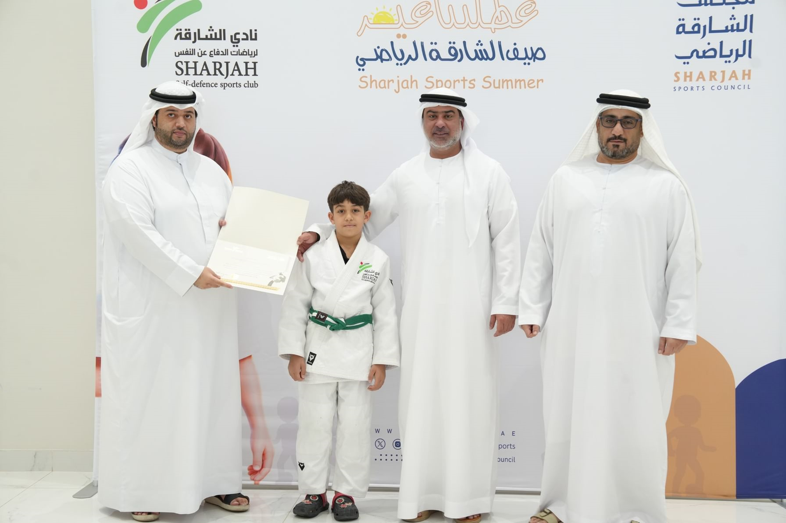 نادي الشارقة للدفاع عن النفس يكرم نخبة من الرياضين 1 نادي الشارقة للدفاع عن النفس يكرم نخبة من الرياضين