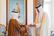 سفير دولة الإمارات يقدم أوراق اعتماده إلى أمير دولة قطر 7 سفير دولة الإمارات يقدم أوراق اعتماده إلى أمير دولة قطر