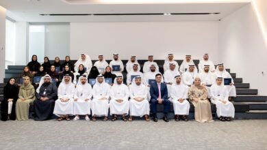 بلدية دبي تحتفي بتخريج دفعة من برنامج "قيادات المستقبل"