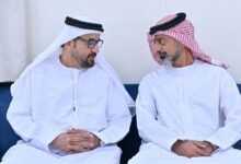 عمار بن حميد يقدم واجب العزاء في وفاة منصور سيف الزعابي