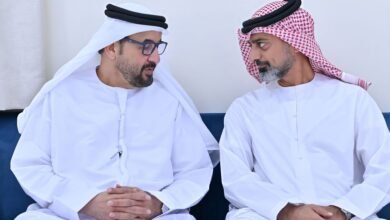 عمار بن حميد يقدم واجب العزاء في وفاة منصور سيف الزعابي