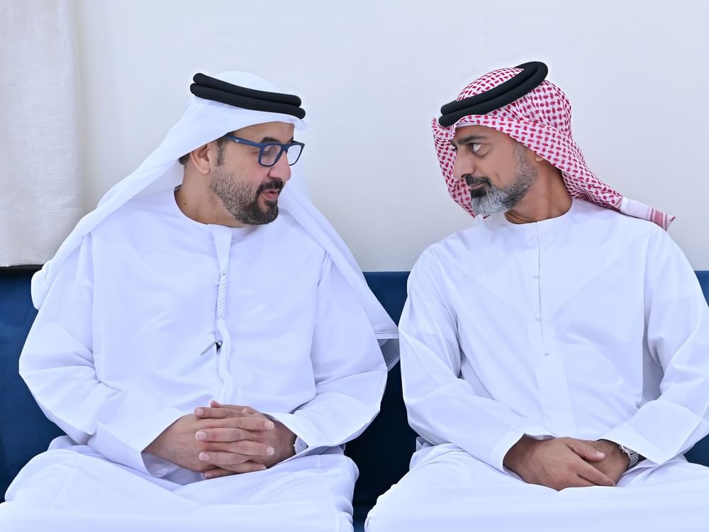 عمار بن حميد يقدم واجب العزاء في وفاة منصور سيف الزعابي 1 عمار بن حميد يقدم واجب العزاء في وفاة منصور سيف الزعابي