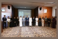 "غرفة الشارقة" و"الأعمال الهندي" يستكشفان فرص تعزيز قطاع الأعمال وزيادة الاستثمارات 23 "غرفة الشارقة" و"الأعمال الهندي" يستكشفان فرص تعزيز قطاع الأعمال وزيادة الاستثمارات