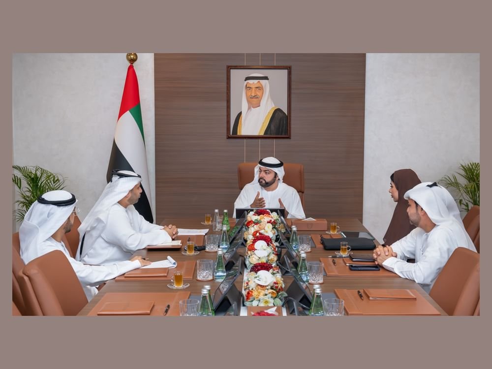 محمد الشرقي يلتقي مدير عام برنامج الفجيرة للتميز الحكومي ويطّلع على إنجازاته ومشاريعه 1 محمد الشرقي يلتقي مدير عام برنامج الفجيرة للتميز الحكومي ويطّلع على إنجازاته ومشاريعه