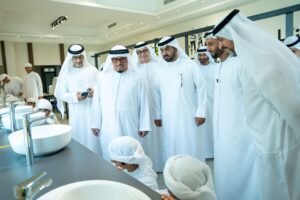 «ضاحي خلفان» يزور البرنامج الصيفي «مهندس السفينة» بالخوانيج 4 «ضاحي خلفان» يزور البرنامج الصيفي «مهندس السفينة» بالخوانيج
