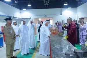 «ضاحي خلفان» يطّلع على سير الدورات الصيفية بجمعية توعية ورعاية الأحداث 3 «ضاحي خلفان» يطّلع على سير الدورات الصيفية بجمعية توعية ورعاية الأحداث