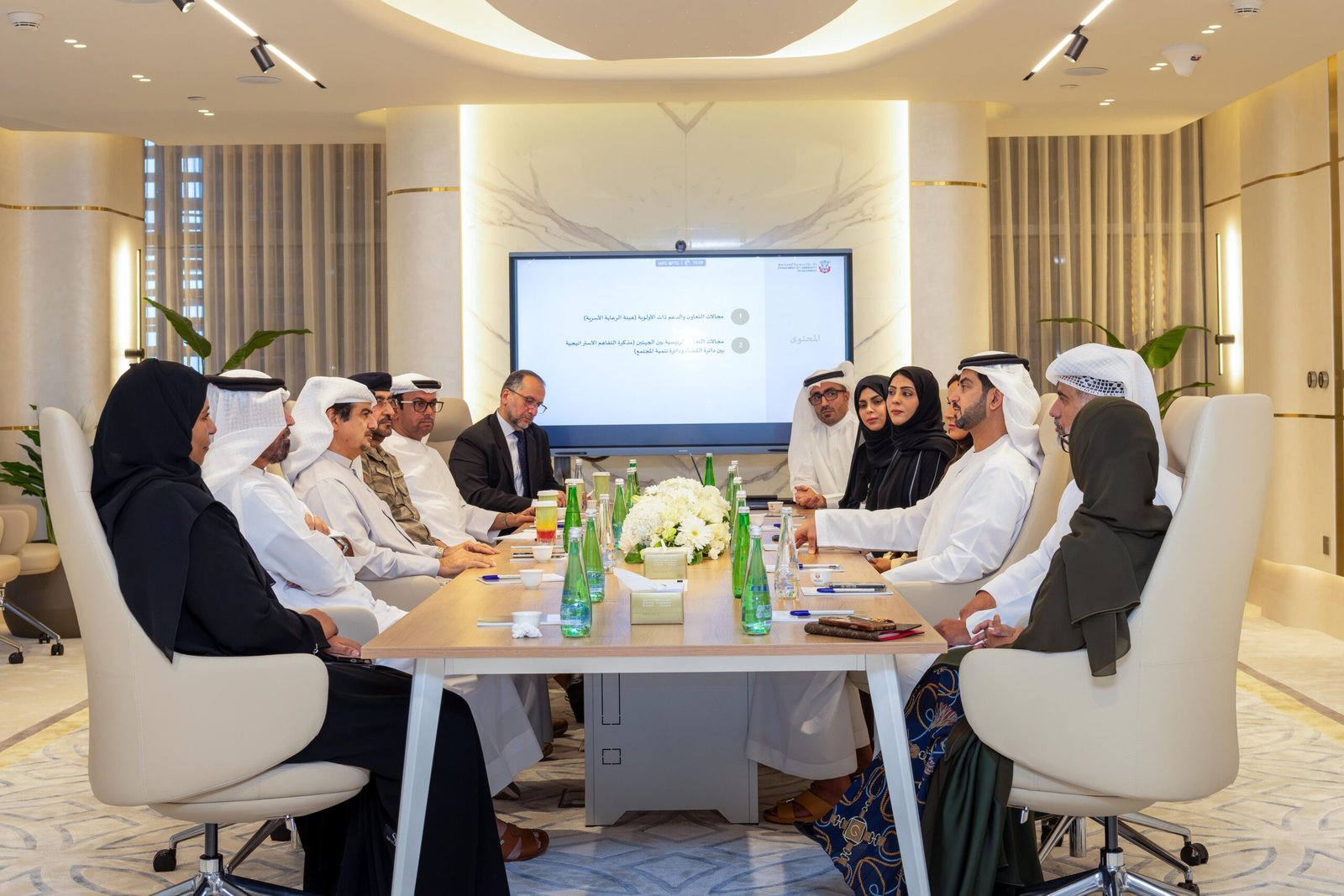 «قضاء أبوظبي» و«تنمية المجتمع» تعززان التكامل للارتقاء بجودة الحياة الأسرية 1 قضاء أبوظبي