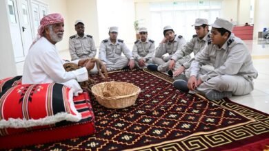 شرطة أبوظبي تعزز الهوية الوطنية لدى «أبطال شرطة الغد» بمشاركة مجلس حكماء مدينة زايد 5 شرطة أبوظبي