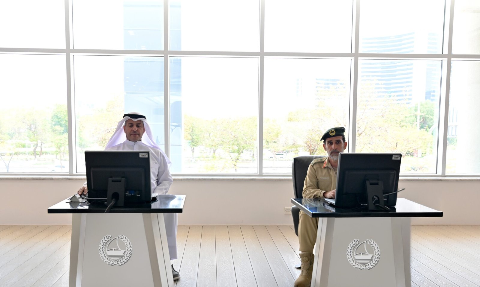 «عبد الله المري» يتفقد المقابلات الشخصية للطلبة الراغبين في الالتحاق بأكاديمية شرطة دبي 1 عبد الله المري