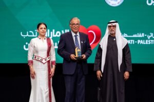 بحضور جماهيري تجاوز 50 ألف شخص بمدينة إكسبو دبي.. نهيان بن مبارك يشارك أبناء الجالية الفلسطينية الاحتفاء بثقافتهم وتراثهم وقصص نجاحهم في الإمارات 3 بحضور جماهيري تجاوز 50 ألف شخص بمدينة إكسبو دبي.. نهيان بن مبارك يشارك أبناء الجالية الفلسطينية الاحتفاء بثقافتهم وتراثهم وقصص نجاحهم في الإمارات