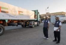 ضمن عملية "الفارس الشهم 3".. دخول 5 قوافل مساعدات إماراتية إلى قطاع غزة تحمل 1056 طناً من المساعدات الإنسانية 18 الفارس الشهم 3
