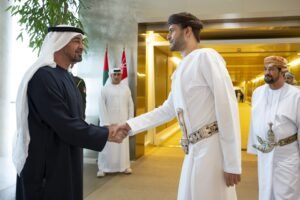 رئيس الدولة وسلطان عمان يبحثان العلاقات الأخوية بين البلدين والتطورات الإقليمية 2 رئيس الدولة وسلطان عمان يبحثان العلاقات الأخوية بين البلدين والتطورات الإقليمية