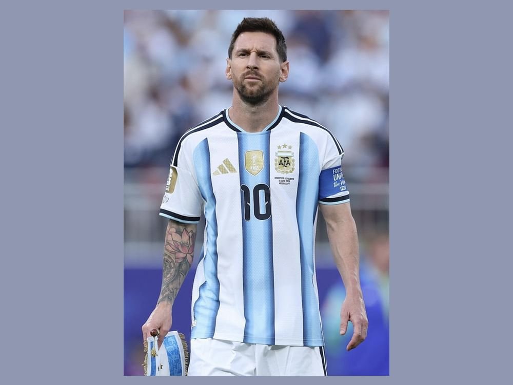 ميسي يعلن اعتزاله اللعب دولياً مع منتخب الأرجنتين 1 ميسي يعلن اعتزاله اللعب دولياً مع منتخب الأرجنتين