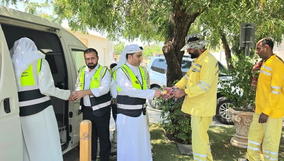 "صيف العطاء" ترسخ قيم التكافل المجتمعي وتقديم الدعم الإنساني للفئات المستحقة 1 صيف العطاء
