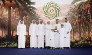 «الوثبة للرطب» يواصل منافساته ويتوج الفائزين في نخبة أبوظبي والخلاص والتين 2 «الوثبة للرطب» يواصل منافساته ويتوج الفائزين في نخبة أبوظبي والخلاص والتين