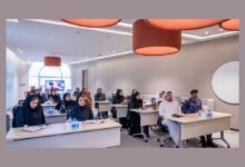 المكتب الإعلامي لحكومة عجمان ينظم ورشة تعريفية بسياسة الإعلام الحكومي في الإمارة