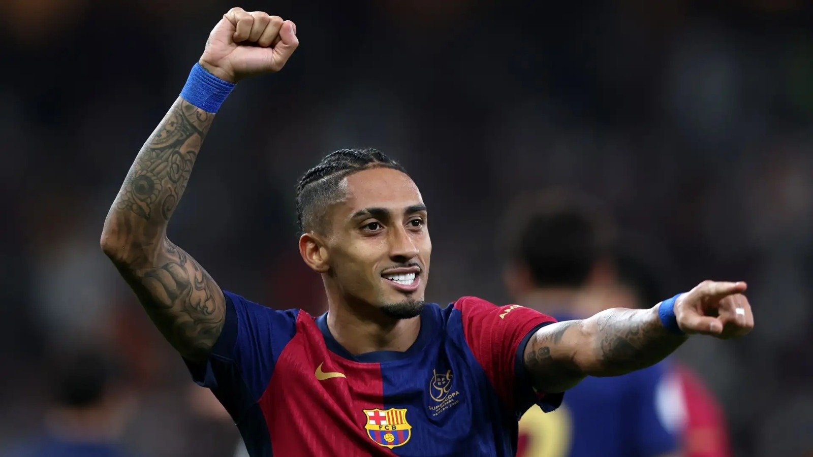 صفقات برشلونة تُهدد عرش رافينيا 1 صفقات برشلونة تُهدد عرش رافينيا