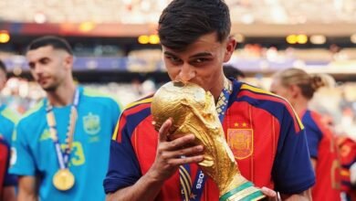 صورة.. نجم إسبانيا ينفذ وعده المثير بعد كأس العالم