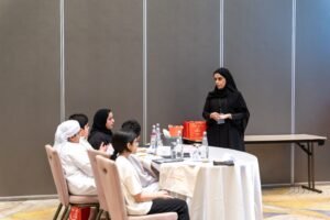 «مالية عجمان» تعزز الوعي المالي للطلبة ببرنامج «عجمان مال بلس» 2 «مالية عجمان» تعزز الوعي المالي للطلبة ببرنامج «عجمان مال بلس»