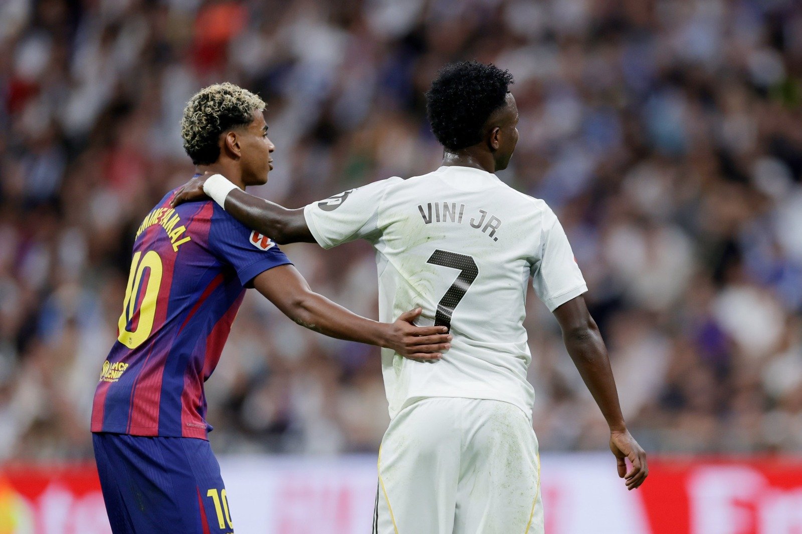 بيبي يستفز برشلونة: فينيسيوس أفضل من يامال 1 بيبي يستفز برشلونة: فينيسيوس أفضل من يامال