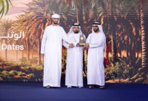 «الوثبة للرطب» يعلن الفائزين في الخنيزي والشيشي 6 «الوثبة للرطب» يعلن الفائزين في الخنيزي والشيشي