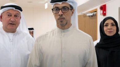 منصور بن زايد يطلع على جاهزية المستشفى العائم للاستجابة الطبية الطارئة وتعزيز الجهود الإنسانية