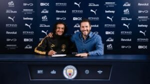 مانشستر سيتي يتعاقد مع المغربي بوعدي لتعويض رودري