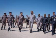 قائد الحرس الوطني يزور قوات الدرك والدفاع المدني بالأردن ويشهد بياناً عملياً لوحدات الأمن العام 9 قائد الحرس الوطني يزور قوات الدرك والدفاع المدني بالأردن ويشهد بياناً عملياً لوحدات الأمن العام