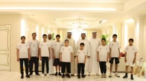 علي ثاني يستقبل وفد نادي مليحة ويثمن جهود «الشارقة الرياضي» في ترسيخ التواصل بين الأجيال 2 علي ثاني يستقبل وفد نادي مليحة ويثمن جهود «الشارقة الرياضي» في ترسيخ التواصل بين الأجيال